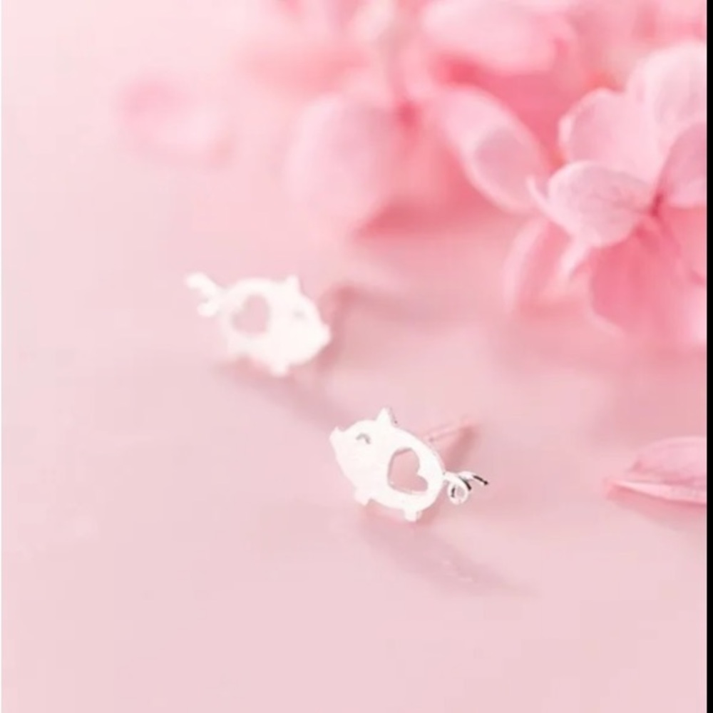 Teeny Tiny Precious Piglet Sterling Silver Lovable Heart Micro Stud Earr… - Picture 5 of 6
